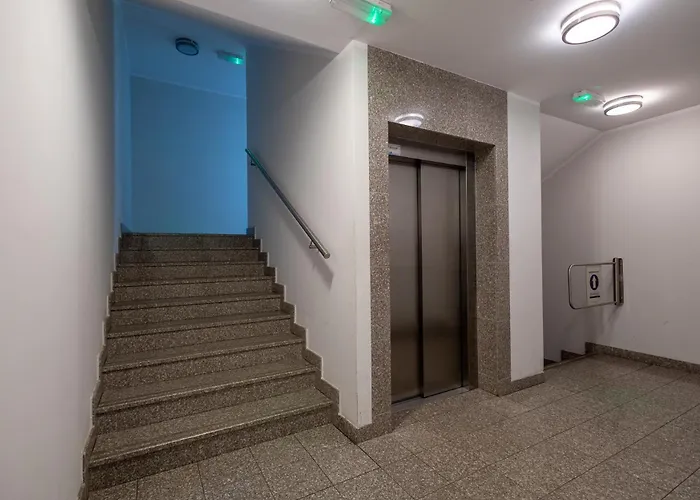 Lucky-time Pl - 2 - Ostrow Tumski